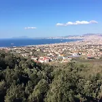 La Dimora Le Fumarole Bed & Breakfast