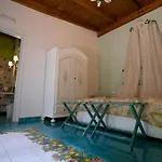 La Dimora Le Fumarole Bed & Breakfast 4*