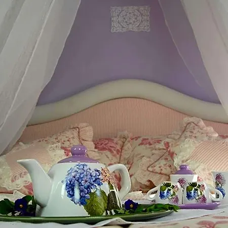 Couette-café La Dimora Le Fumarole 4*