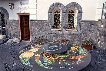 Nocleg ze śniadaniem La Dimora Le Fumarole 4*