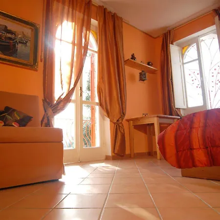 Nocleg ze śniadaniem La Dimora Le Fumarole 4*